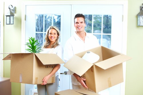 Customized moving plans for businesses by Sam Movers