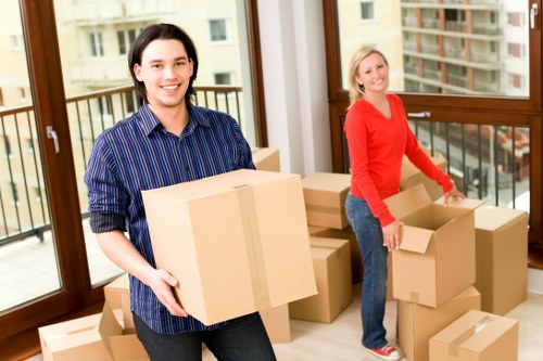 Unpacking services in a new home